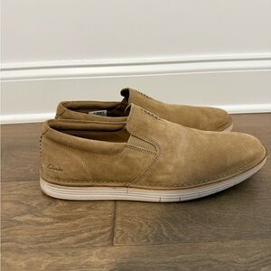 Clarks Men's Brown Suede Slip-On Loafers